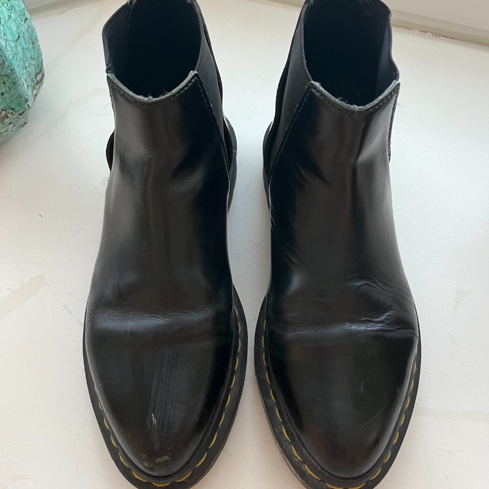 Dr. Martens Smooth Leather Chelsea Boots - Picture 3 of 4